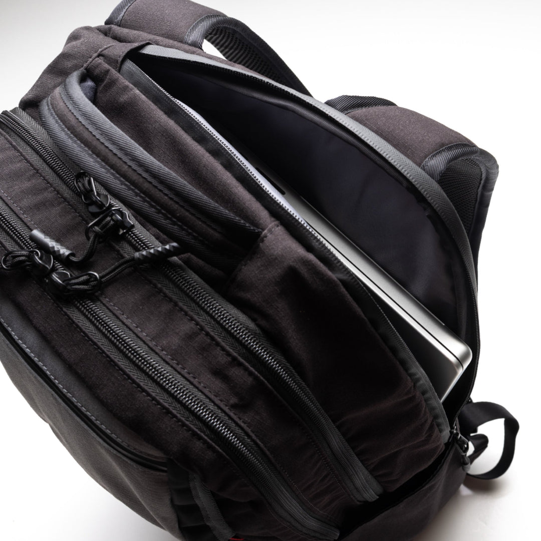 Texas A2 Backpack - Black/White