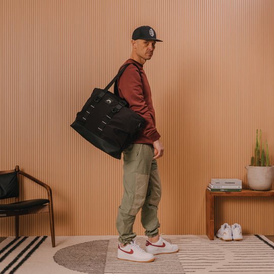 Field Tote - Black